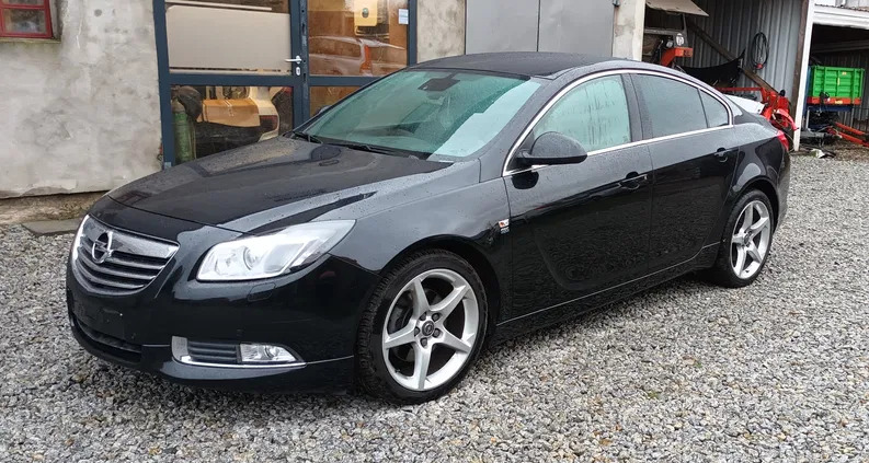 opel insignia Opel Insignia cena 18900 przebieg: 117500, rok produkcji 2011 z Łazy